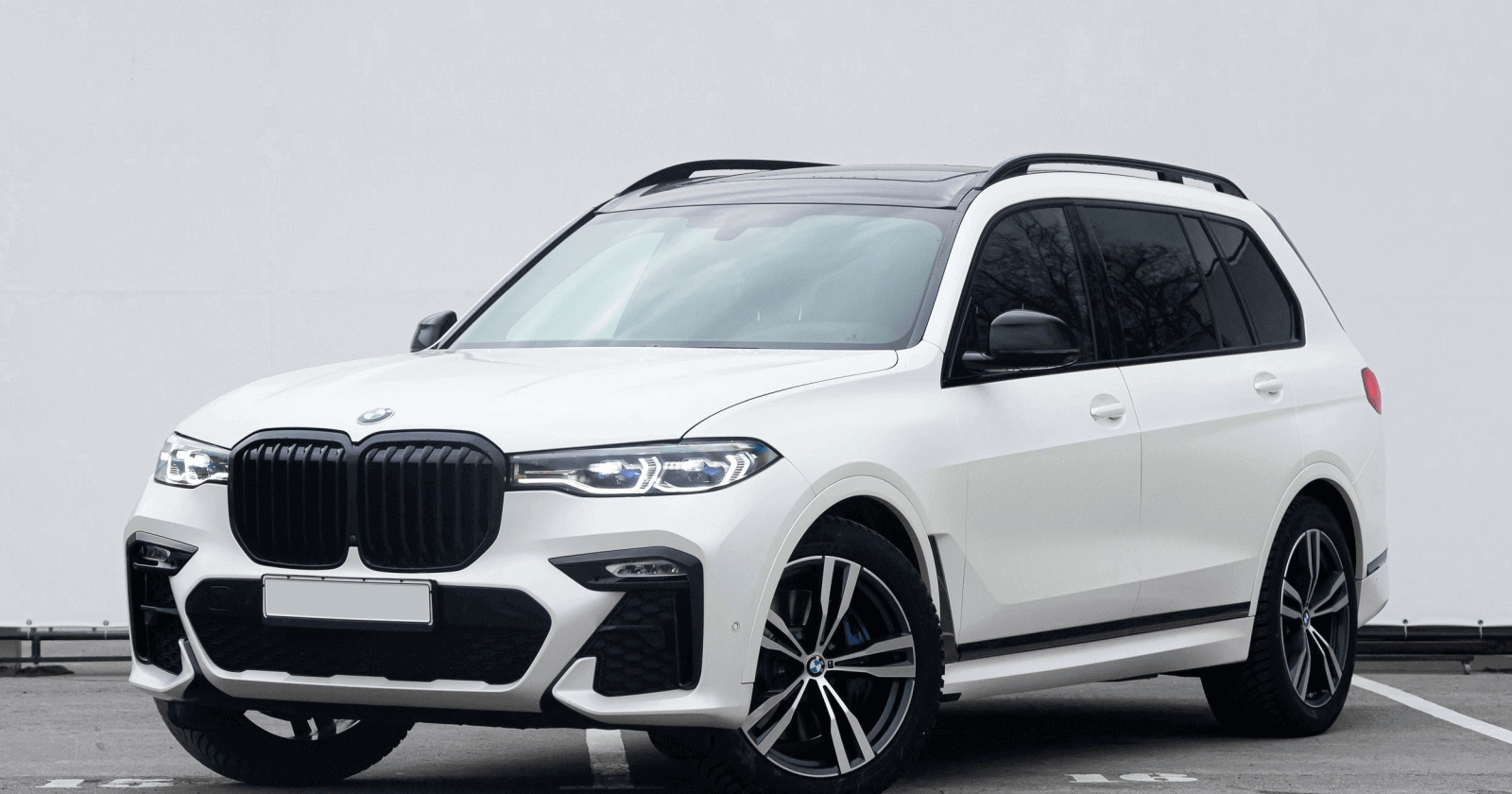 BMW X7 - Car Image
